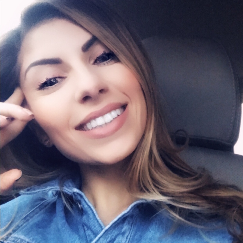 Meet your Posher, Gergana